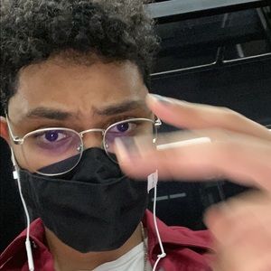 Meet your Posher, Gabriel